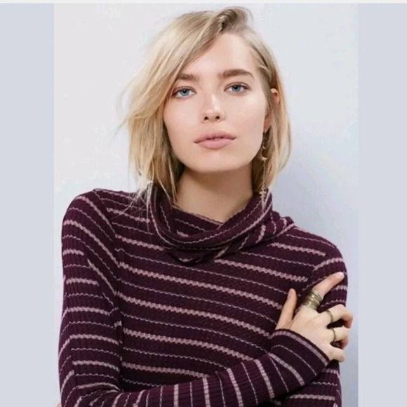 Free People Drippy Kristina Thermal Turtleneck Top - Picture 4 of 8